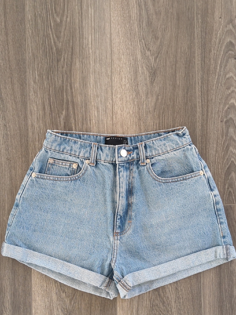Asos Women's Light Blue High Rise Denim Shorts Size 4